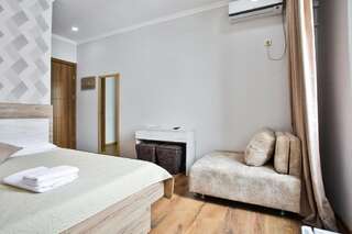 Отель Hotel Terrace Kutaisi Кутаиси Улучшенный одноместный номер-7