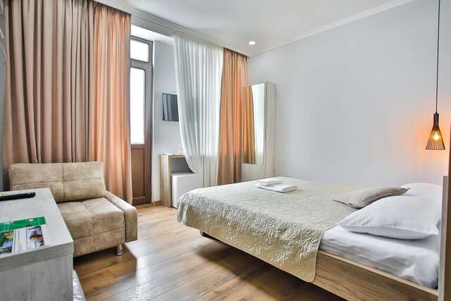 Отель Hotel Terrace Kutaisi Кутаиси-45
