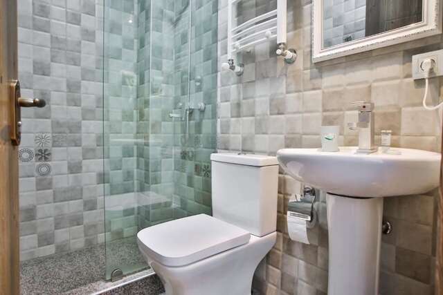 Отель Hotel Terrace Kutaisi Кутаиси-60